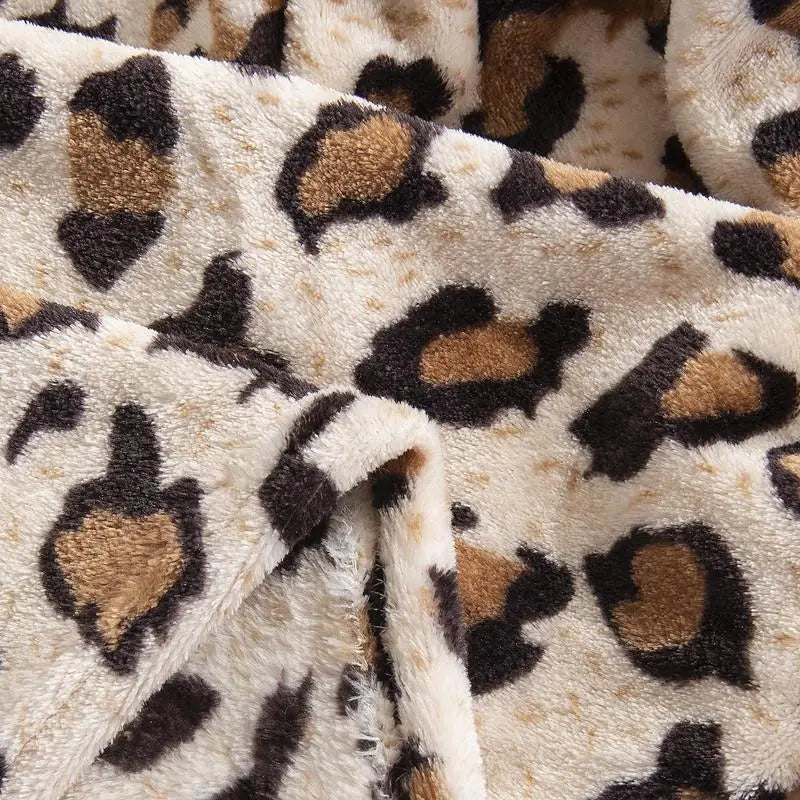 Classic Leopard Print Blanket 100% Polyester Winter Blanket Sheet Blanket Bedding Sofa Soft Sleeping Blanket Warm Blanket