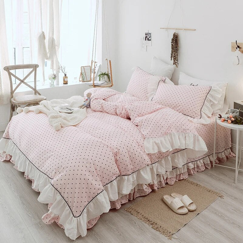 Luxury Princess Style 100% Cotton Bedding set Ruffles Duvet Cover Black Dot Flat Pillowcases 4pcs For Girls Bed Set