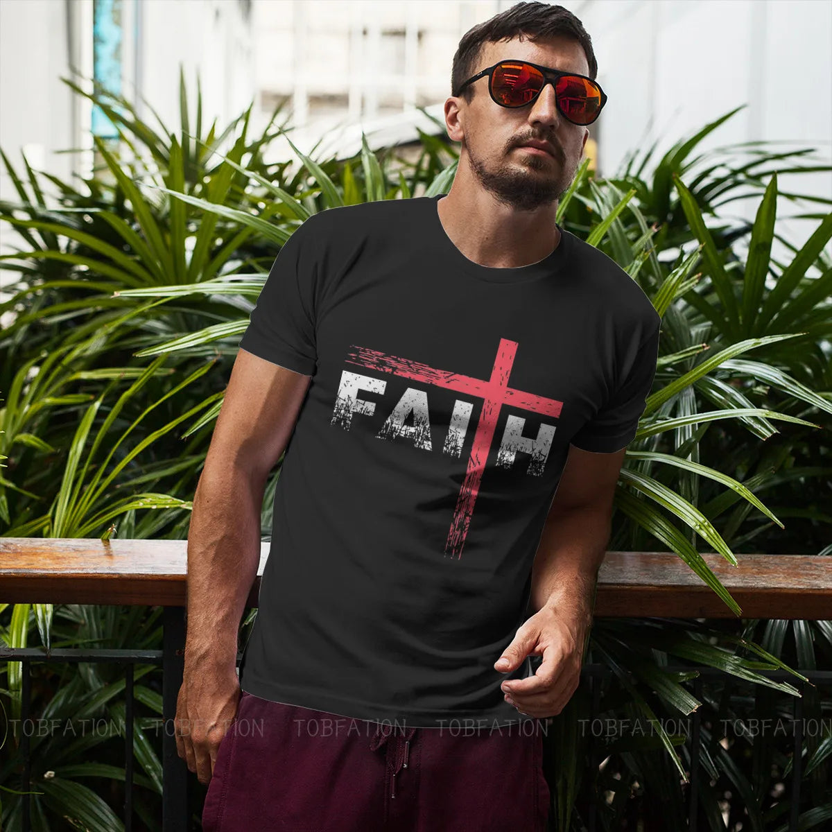 Christian Faith Cross Essential Tshirt Vintage Graphic Men's Clothes Tops Cotton O-Neck T Shirt