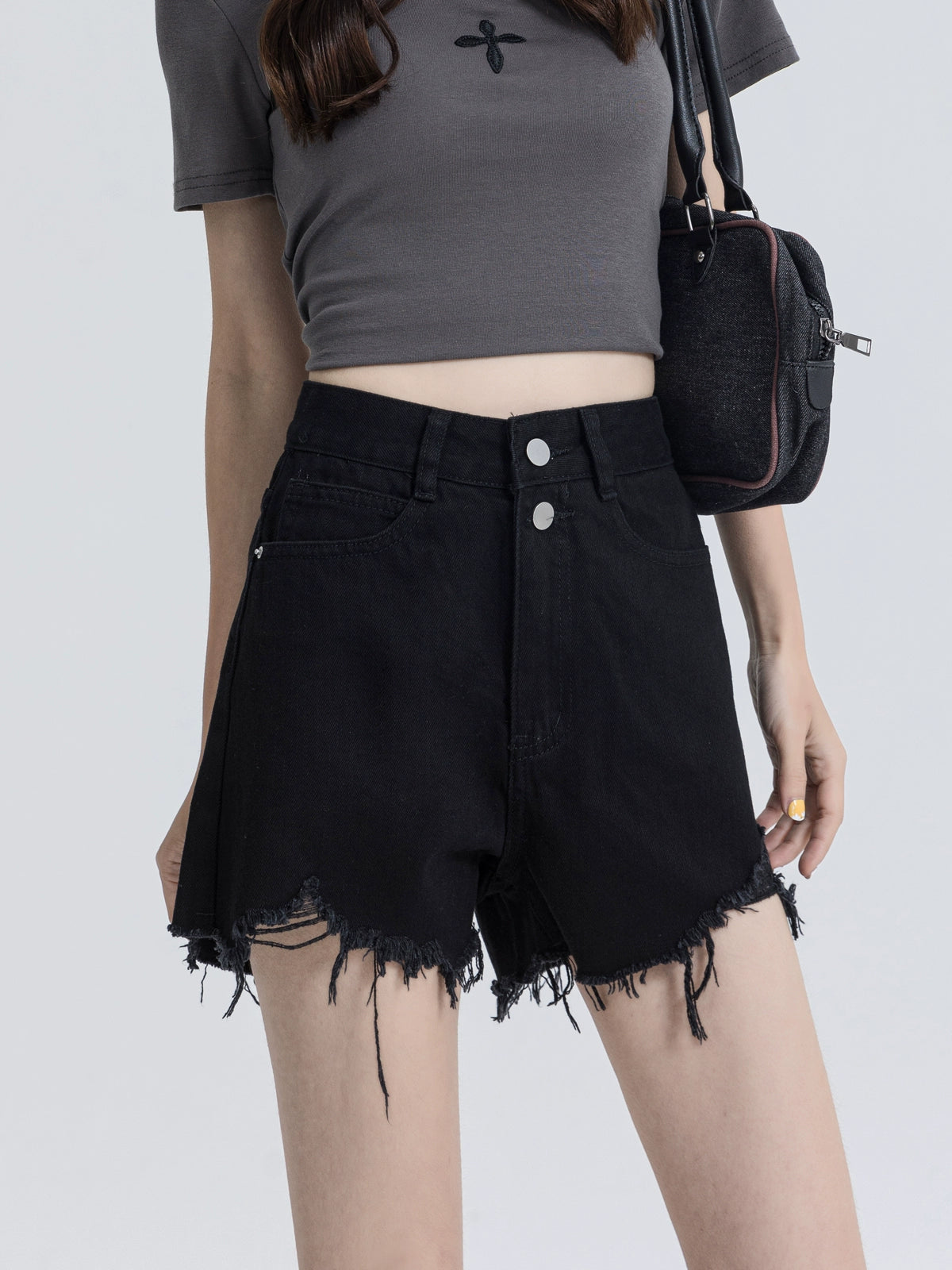 Black Denim Shorts Female Summer High Waist 2023 New Double Buckle Burr A- line Loose Slim Looking Sexy Hot Pants