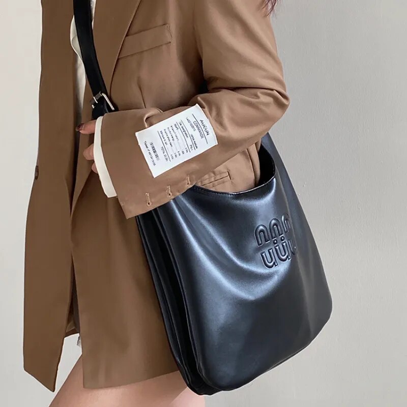 MBTI Fashion Tote Bag for Women Luxury Soft Black All-match Shoulder Bag Large Capacity Pu Leather Casual Shopper Female Handbag