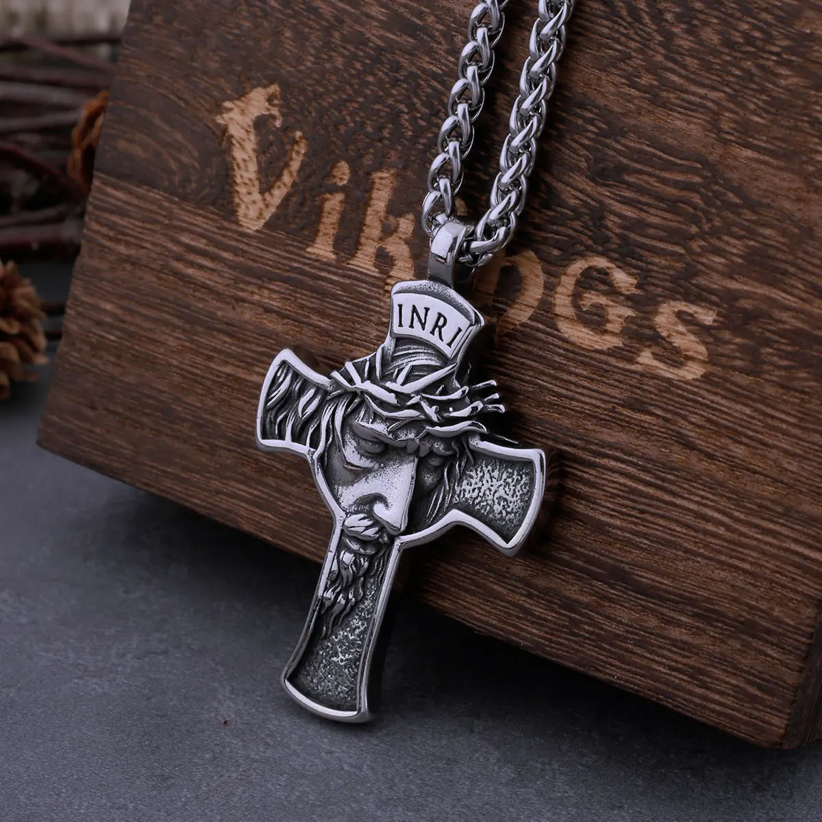 316L Jesus Necklace Men's Classic Creative Exorcist Cross Pendant Virgin Mary Christian Retro Jewelry Religious Believer Gift