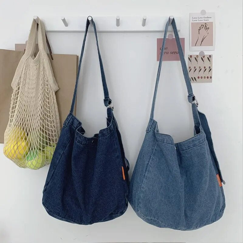 Large Capacity Shoulder Bags for Women Harajuku Cowboy Crossbody Bags Retro Casual Students Bookbags Tote Bags Solid Color Denim